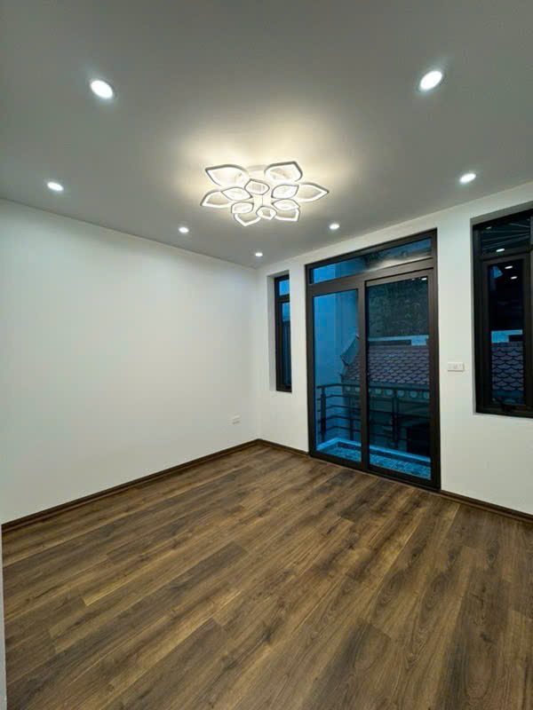 Khương Hạ - Thanh Xuân - 5 tầng - 33m2 - 5 ngủ - 7,8 ty